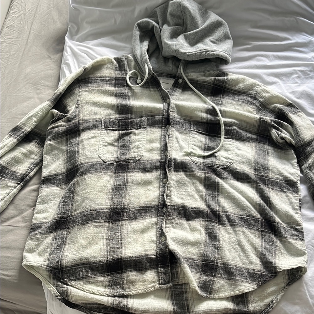 American Eagle Plaid Hoodie Shirt in Gray and Black
